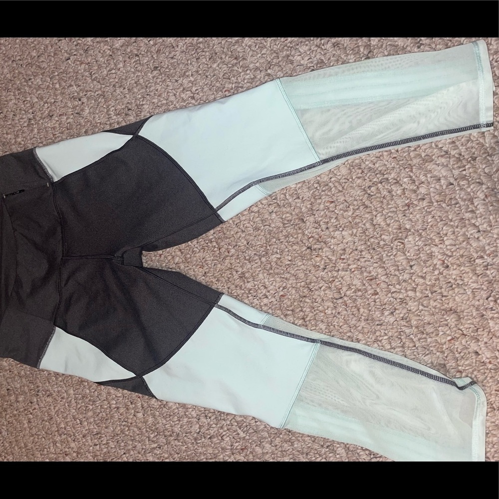 Multi color cropped leggings